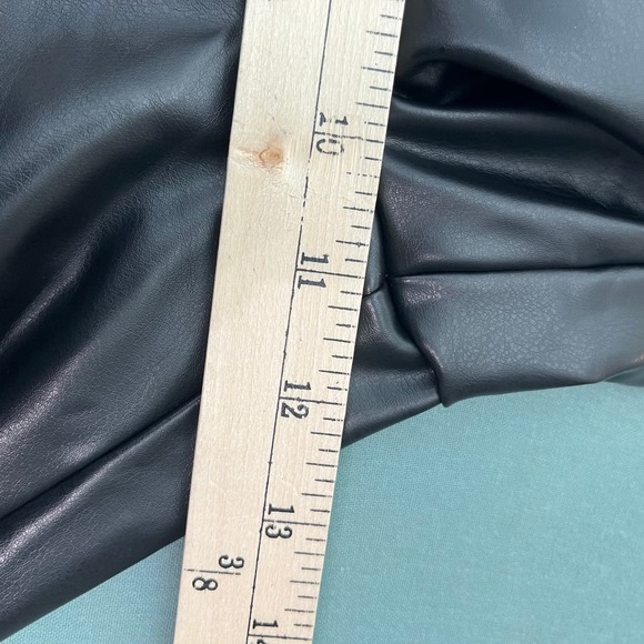 Red Hot Spanx Leggings Womens Large Black Faux Leather Pull On High Rise Stretch - Picture 8 of 10